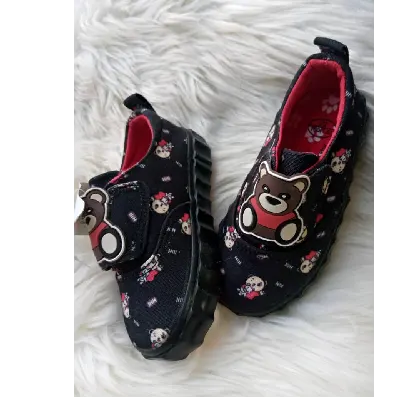 Image de Chaussures Enfant pointure 19-25