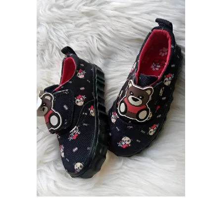 Photo 1 du produit - Chaussures Enfant pointure 19-25
