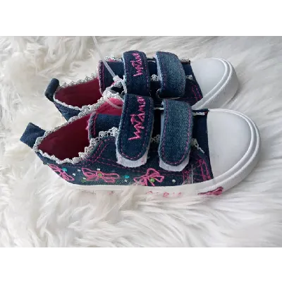 Image de Chaussures Enfant pointure 19-25