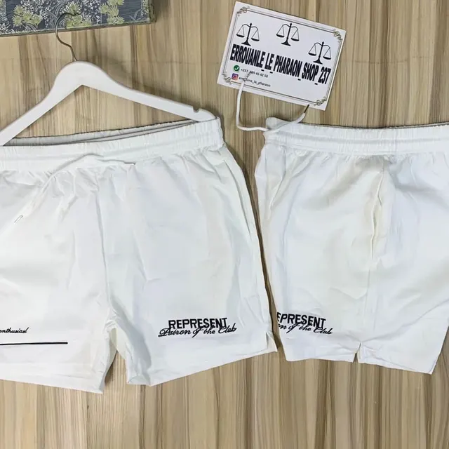 Image de culotte Représent