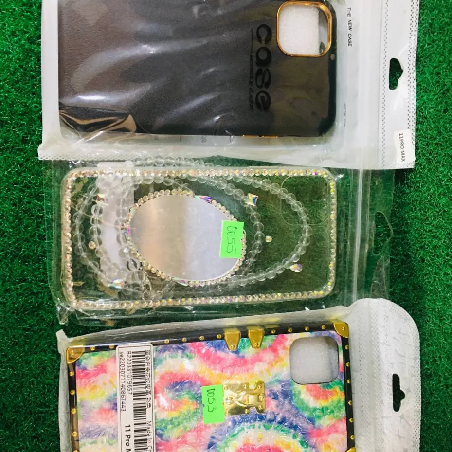 Product image attachment 1 - Pouch 11 Pro Max
