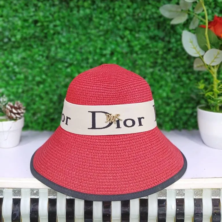 Product image attachment 1 - chapeau Dior