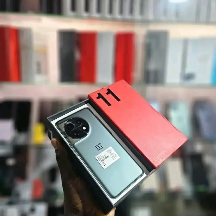 Product image attachment 1 - ONEPLUS 11 256G