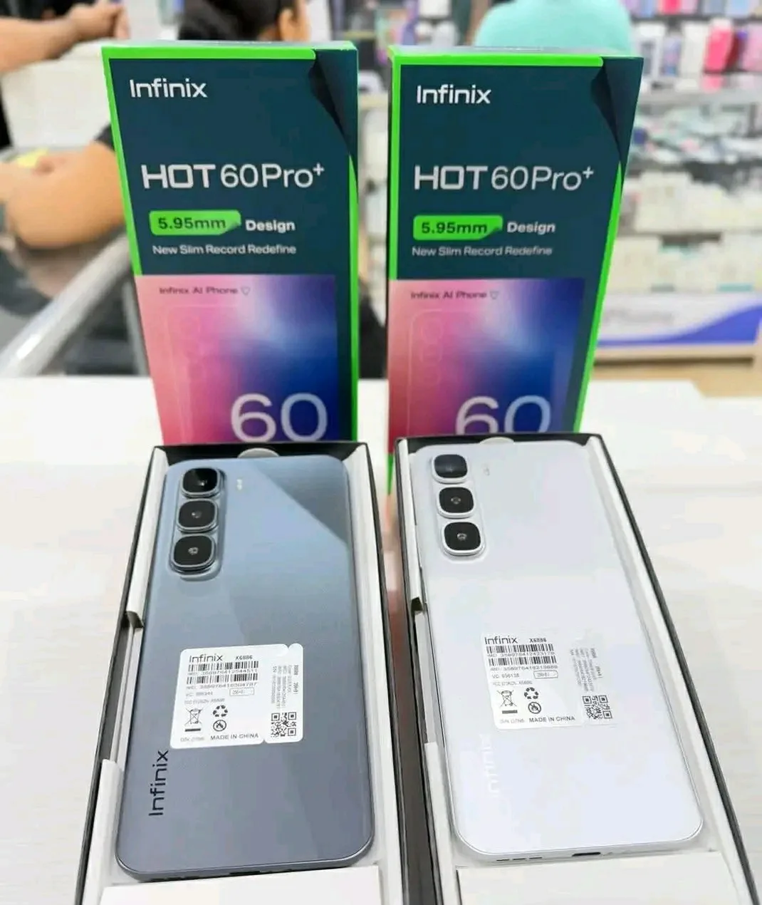 Photo 1 du produit - INFINIX HOT 60 PRO+ 5G 128G