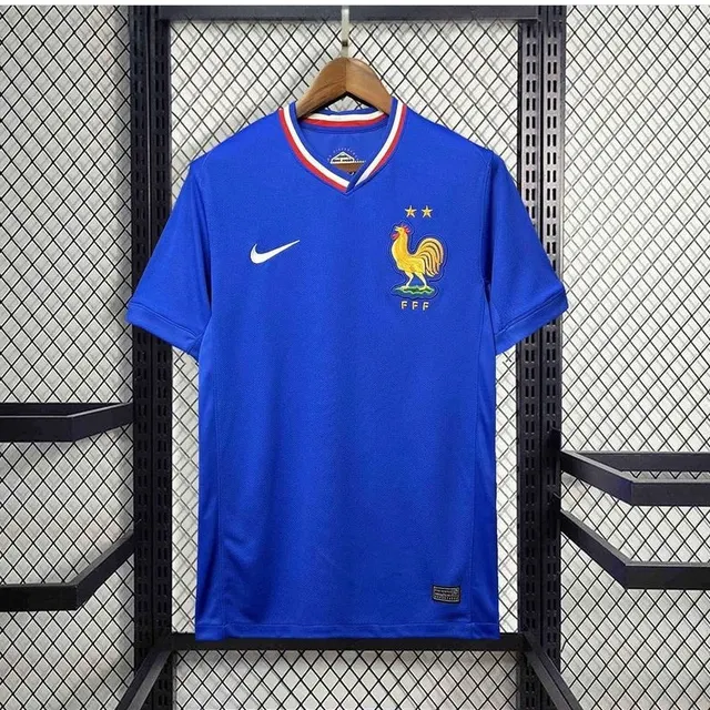 Image de maillots clubs et pays Nouvelle saison