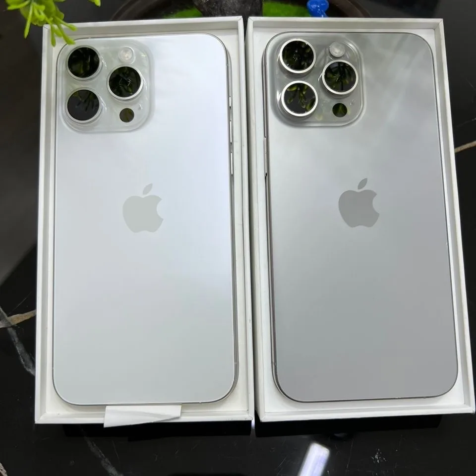 Photo 1 du produit - iPhone 15 pro max 256 giga