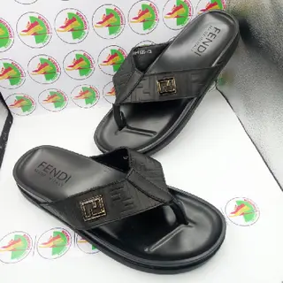 Photo 1 du produit  - Barbouches Fendi