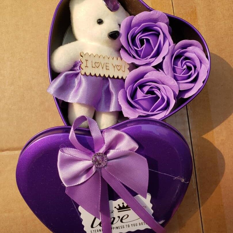 Valentine's Day surprise box