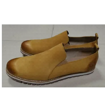 Image de Chaussures d'homme marron doré
