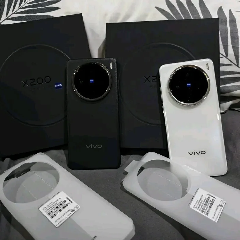 Product image attachment 1 - VIVO X200 - 512/32