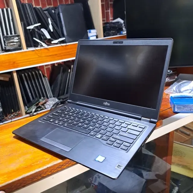 Image de laptop CORE I5