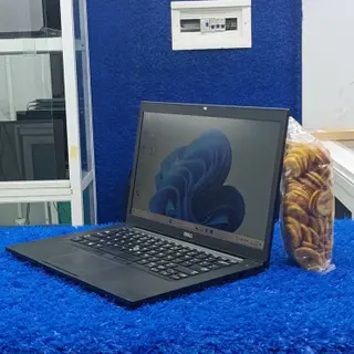 Photo 1 du produit  - Dell pc laptop Brand new