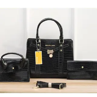 Product image attachment 4 - Michael kors hanbag