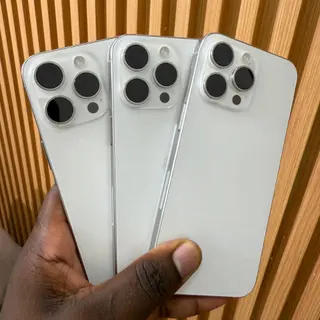 Photo 1 du produit  - 15pm 512g Esim