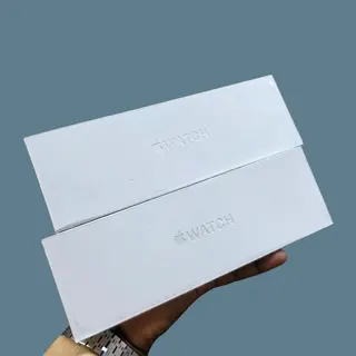 Photo 1 du produit  - APPLE WATCH SERIE 11 47MM