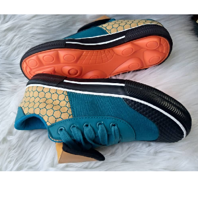 Product image attachment 1 - Kids Shoe size 30-36