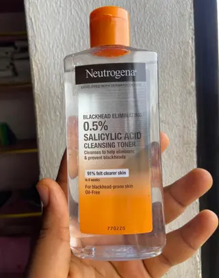 Product image attachment 1 - Salicylic-Acid Cleansing Toner