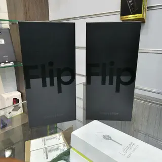 Product image attachment 1 - SAMSUNG GALAXY ZFLIP4 5G 128G
