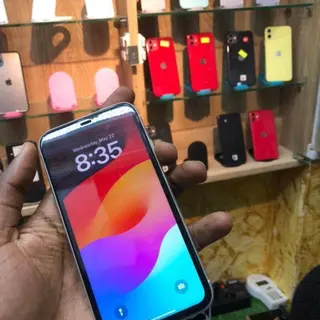 Photo 2 du produit  - iPhone 11 64g iOS 17