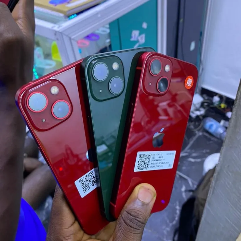 Photo 1 du produit - iPhone 13 128 GB 🇺🇸