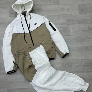 Photo 4 du produit  - NIKE TECH