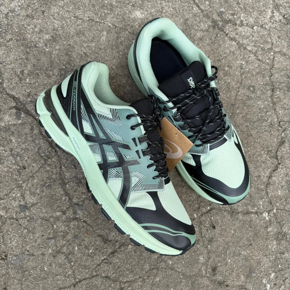 Photo 1 du produit - ASICS GEL TERRAIN 40-45