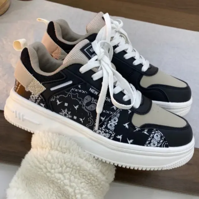 Image de baskets mixtes 36 à 40