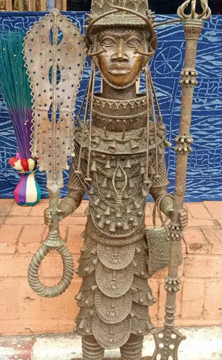 Photo 4 du produit  - statue Bénin Nigéria en bronze,