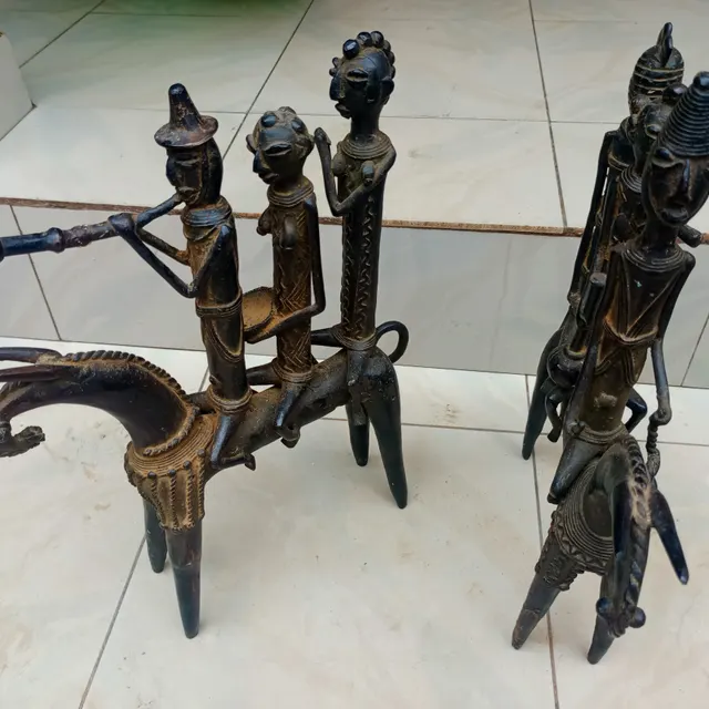 Image of African bronze