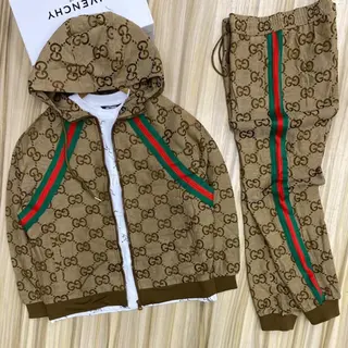 Product image attachment 1 - GUCCI set
