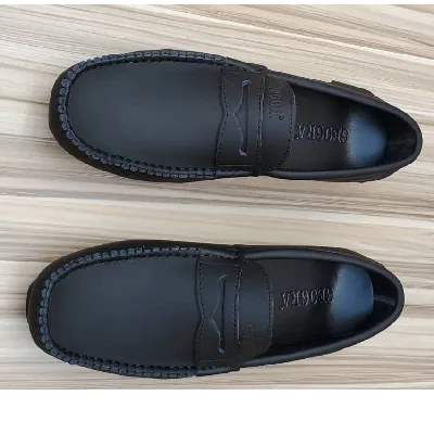 Photo 1 du produit - chaussures homme 41- 45