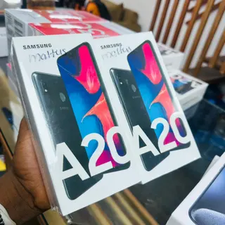 Photo 1 du produit  - Samsung Galaxy a20 sprint 64g