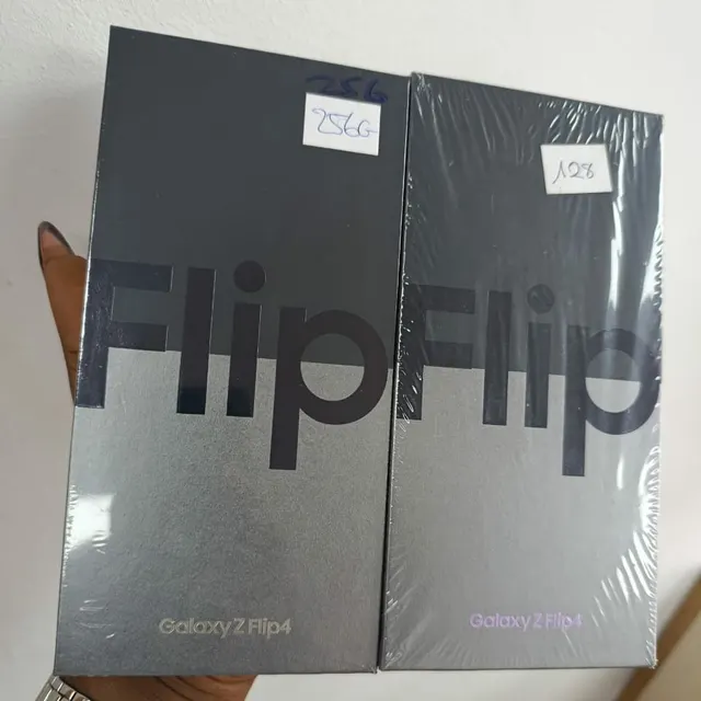Image de SAMSUNG GALAXY ZFLIP4 5G 256G SCELLE