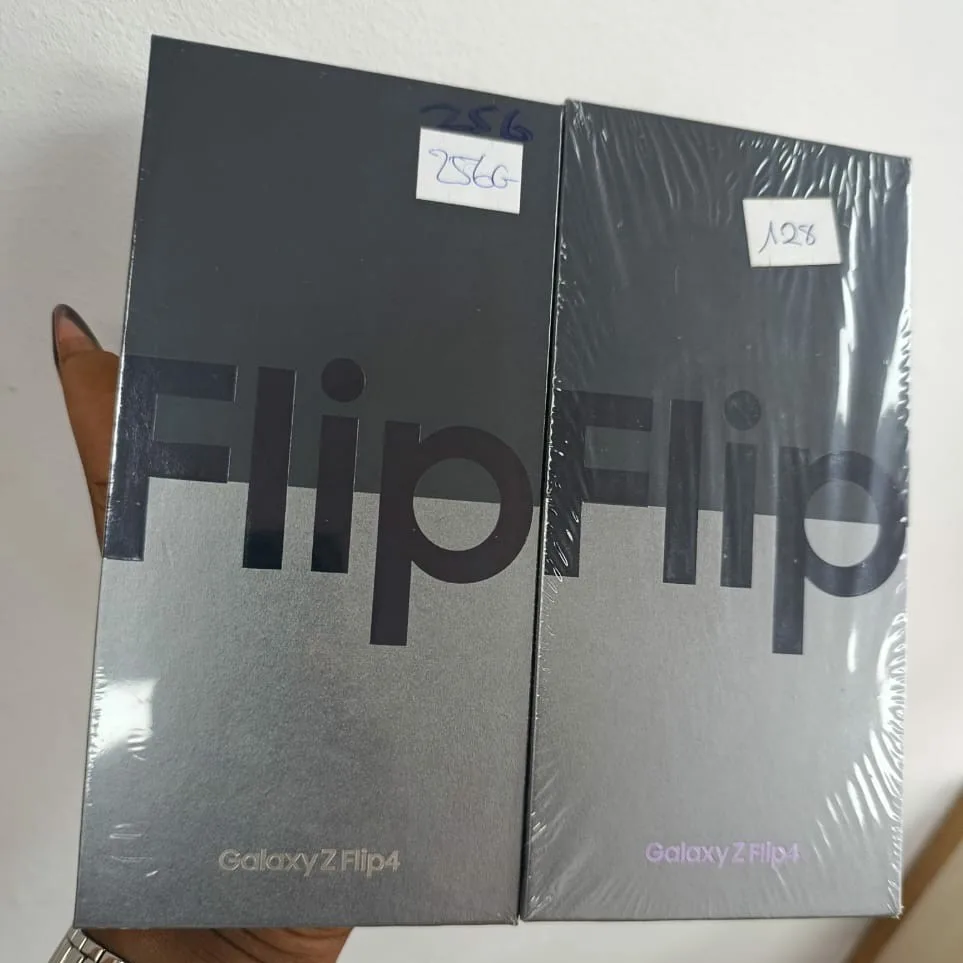 Photo 1 du produit - SAMSUNG GALAXY ZFLIP4 5G 256G SCELLE