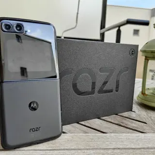 Product image attachment 2 - Motorola RARZ 256G