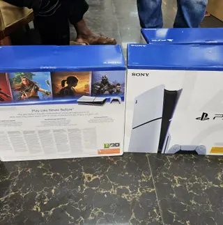 Photo 1 du produit  - JEUX CONSOLES PLAYSTATION 5 1TERA