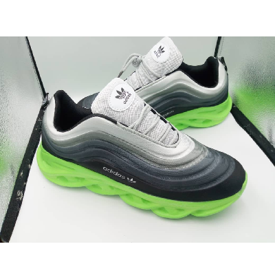 Photo 1 du produit - Chaussures Addidas