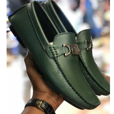 Image de mocassins vertes