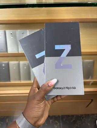 Photo 1 du produit  - Galaxy ZFLIP3 5G 128G 🇺🇸
