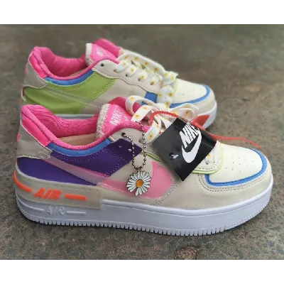 Image de Airforce 1 multi couleur, sizes 37-42