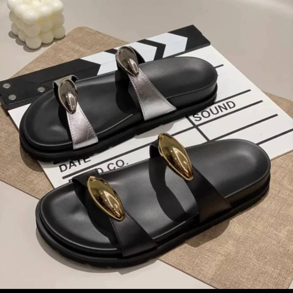 Product image attachment 1 - Black slides