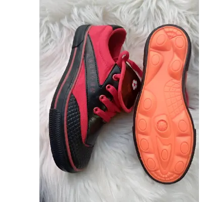 Image de Chaussures Enfant pointure 30-36
