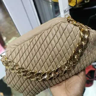 Product image attachment 2 - Female handbag