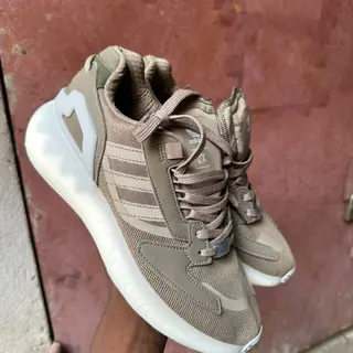 Product image attachment 4 - adidas shoes