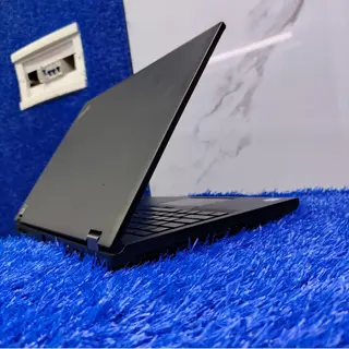 Product image attachment 3 - Lenovo P52 4G dédiée Quadro P2000