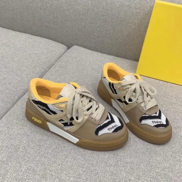 Image de chaussures Fendi : 39 à 45