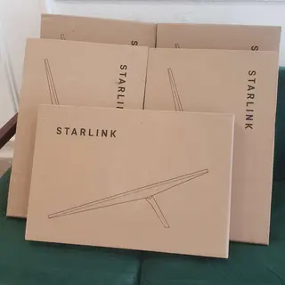 Photo 1 du produit  - STARLINK V4 STANDARD