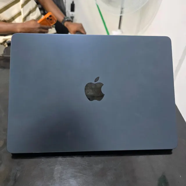 Image de Macbook air m3 2024 13pouce État 10/10512Go/16*