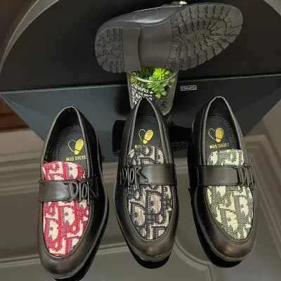 Image de Chaussures Dior 29-36