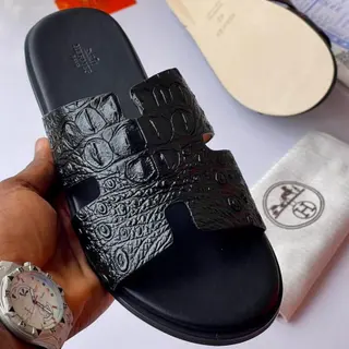 Photo 3 du produit  - babouches hermès avec carton